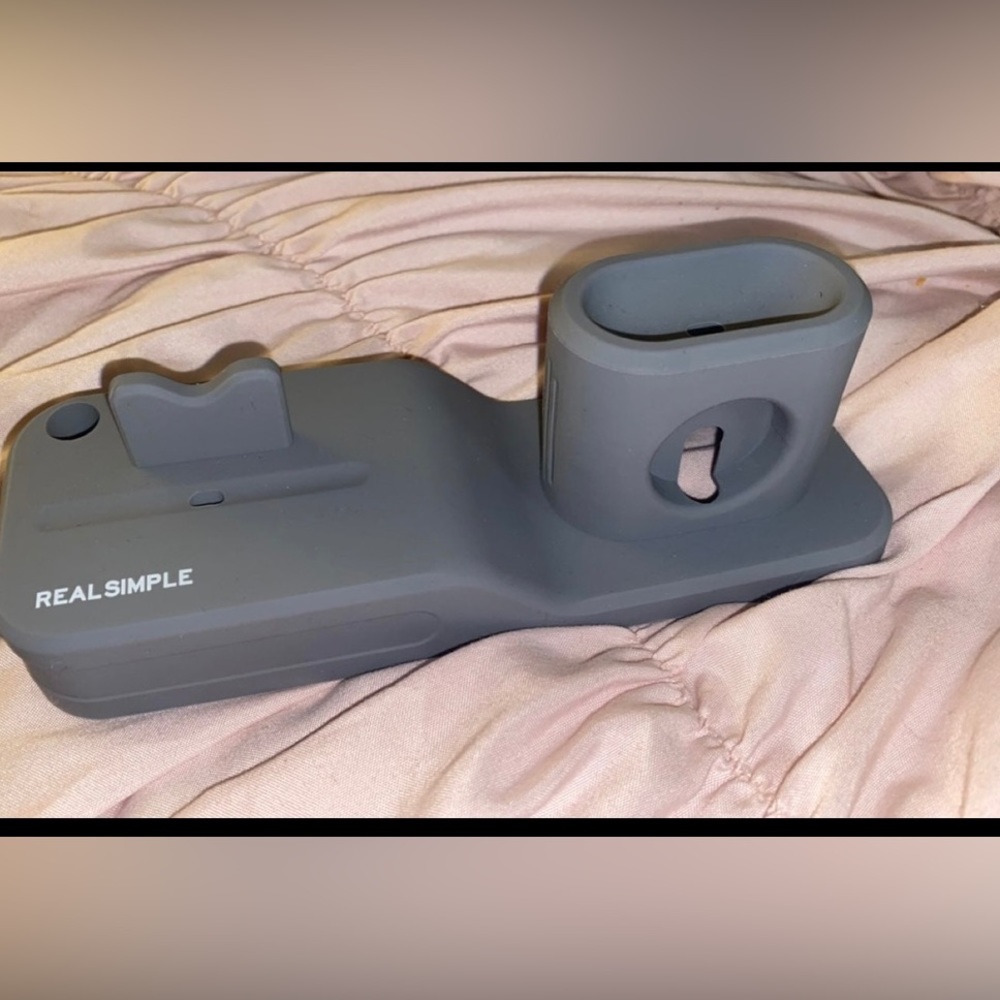 Apple charging station